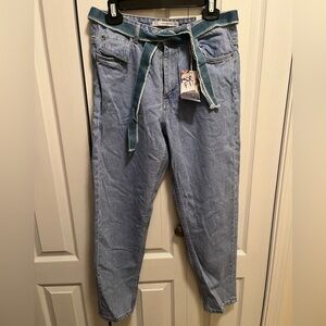 NWT Zara Mom Jeans with Belt